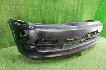 БАМПЕР НА TOYOTA LITE ACE CR41V