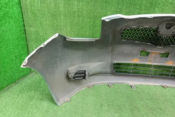 БАМПЕР НА TOYOTA VITZ SCP90