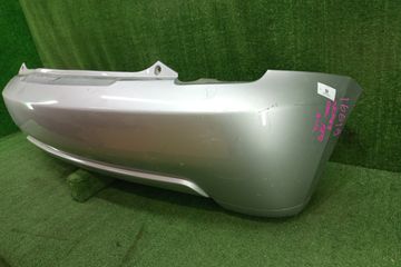 БАМПЕР НА TOYOTA IST NCP60
