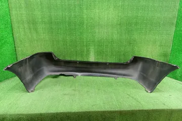 БАМПЕР НА TOYOTA COROLLA FIELDER ZZE122G