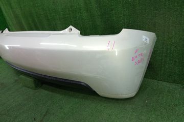 БАМПЕР НА TOYOTA IST NCP60