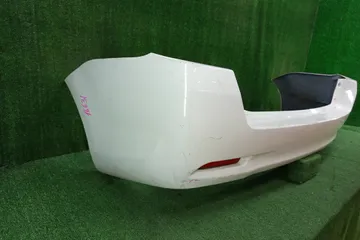 БАМПЕР НА TOYOTA COROLLA FIELDER NZE164G