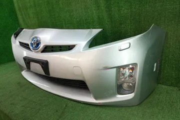 БАМПЕР НА TOYOTA PRIUS ZVW30