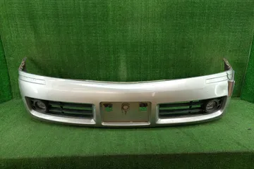 БАМПЕР НА NISSAN GLORIA HY34
