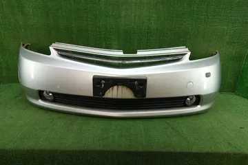 БАМПЕР НА TOYOTA PRIUS NHW20