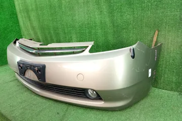 БАМПЕР НА TOYOTA PRIUS NHW20