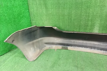 БАМПЕР НА TOYOTA PRIUS NHW20