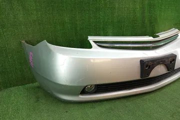 БАМПЕР НА TOYOTA PRIUS NHW20