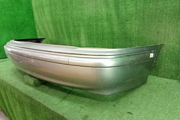 БАМПЕР НА NISSAN BLUEBIRD SYLPHY G10