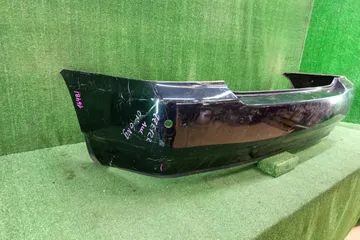 БАМПЕР НА TOYOTA COROLLA NZE121