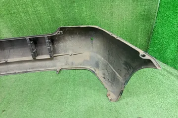 БАМПЕР НА TOYOTA COROLLA NZE121