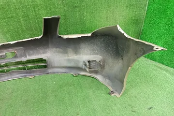БАМПЕР НА TOYOTA COROLLA  AXIO NZE141
