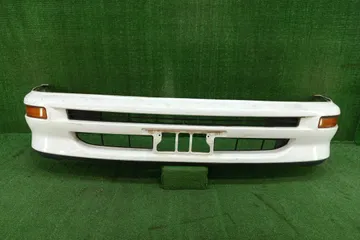 БАМПЕР НА TOYOTA COROLLA AE100