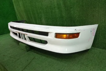 БАМПЕР НА TOYOTA COROLLA AE100