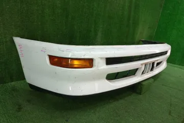 БАМПЕР НА TOYOTA COROLLA AE100