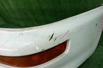 БАМПЕР НА TOYOTA COROLLA AE100
