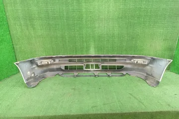 БАМПЕР НА TOYOTA COROLLA AE100