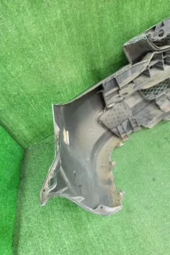 БАМПЕР НА MAZDA FAMILIA BJ5W
