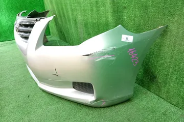 БАМПЕР НА TOYOTA COROLLA  AXIO NZE141
