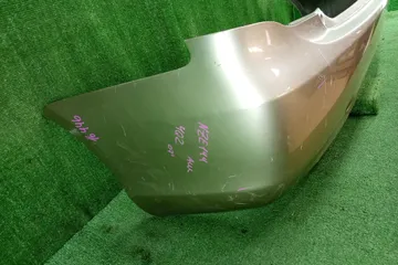 БАМПЕР НА TOYOTA COROLLA  AXIO NZE141
