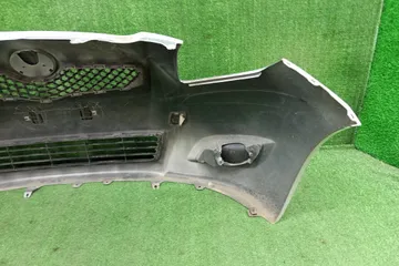 БАМПЕР НА TOYOTA VITZ SCP90