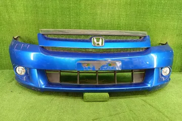 БАМПЕР НА HONDA STREAM RN1