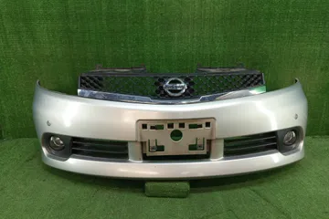 БАМПЕР НА NISSAN LAFESTA B30