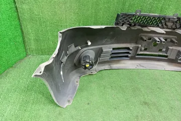 БАМПЕР НА NISSAN LAFESTA B30