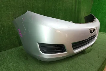 БАМПЕР НА TOYOTA ISIS ZNM10G