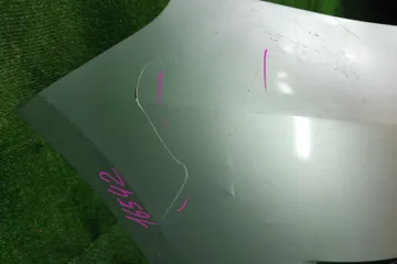 БАМПЕР НА TOYOTA ISIS ZNM10G