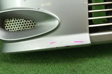 БАМПЕР НА NISSAN CUBE Z10