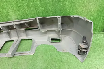БАМПЕР НА MAZDA BONGO SK82V