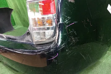 БАМПЕР НА TOYOTA ISIS ZGM10G
