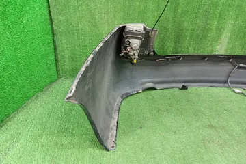 БАМПЕР НА TOYOTA ISIS ZGM10G