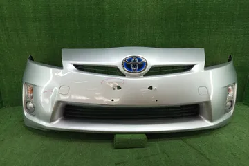БАМПЕР НА TOYOTA PRIUS ZVW30