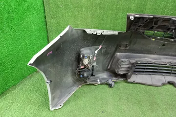 БАМПЕР НА TOYOTA PRIUS ZVW30