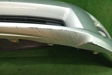 БАМПЕР НА TOYOTA PRIUS ZVW30