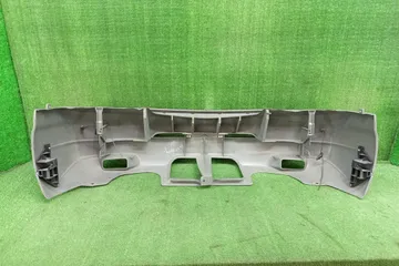 БАМПЕР НА MAZDA BONGO SK82V