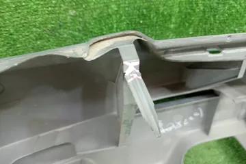БАМПЕР НА MAZDA BONGO SK82V