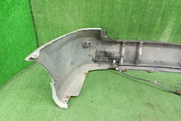 БАМПЕР НА TOYOTA CALDINA AZT241W