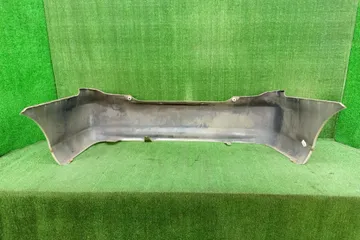 БАМПЕР НА TOYOTA COROLLA  AXIO NZE141