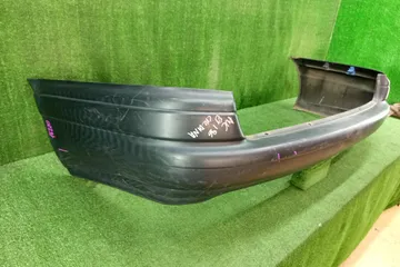 БАМПЕР НА TOYOTA CALDINA ET196V