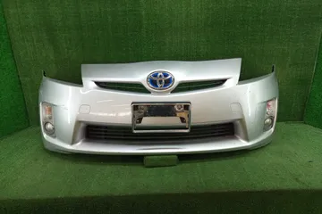 БАМПЕР НА TOYOTA PRIUS ZVW30