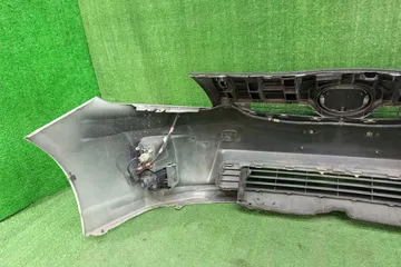 БАМПЕР НА TOYOTA PRIUS ZVW30