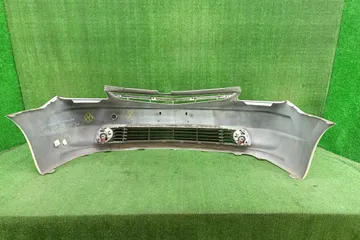БАМПЕР НА TOYOTA PRIUS NHW20