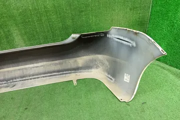 БАМПЕР НА TOYOTA PRIUS NHW20