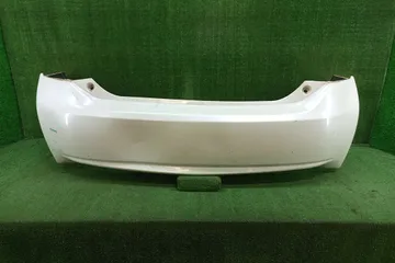 БАМПЕР НА TOYOTA PRIUS ZVW30