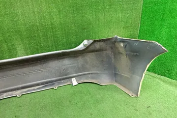 БАМПЕР НА TOYOTA PRIUS ZVW30