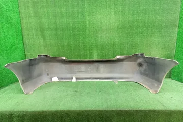 БАМПЕР НА TOYOTA COROLLA  AXIO NZE141