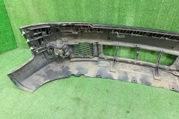 БАМПЕР НА AUDI A4 8E5